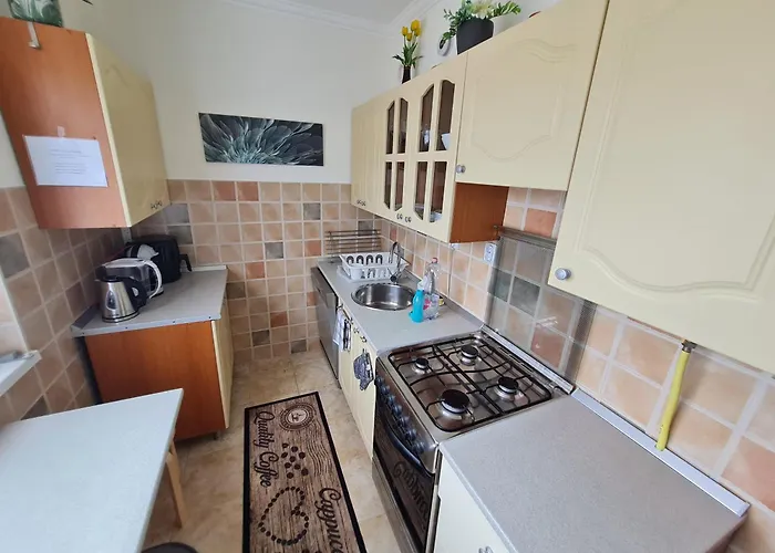 Etele Apartment